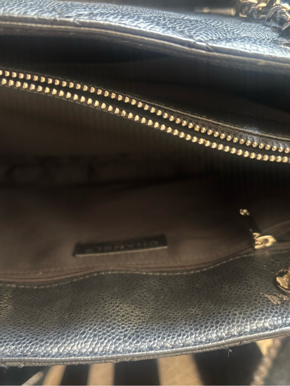 Grand shopper tote Black with Silver Tone Hardware - Picture 8 of 12